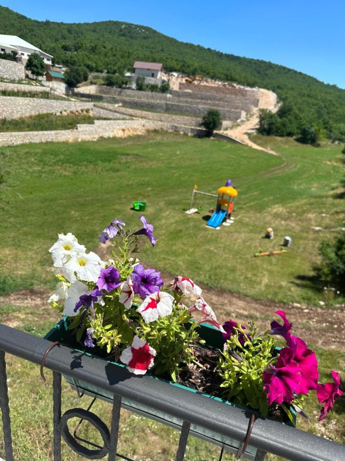 Hotel Etno Selo Montegoat Nikšić Esterno foto